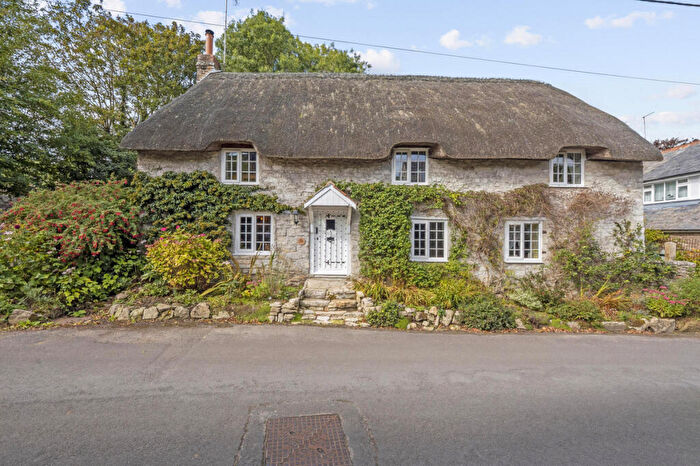 3 Bedroom Cottage For Sale In Chapel Lane, Weymouth, DT3