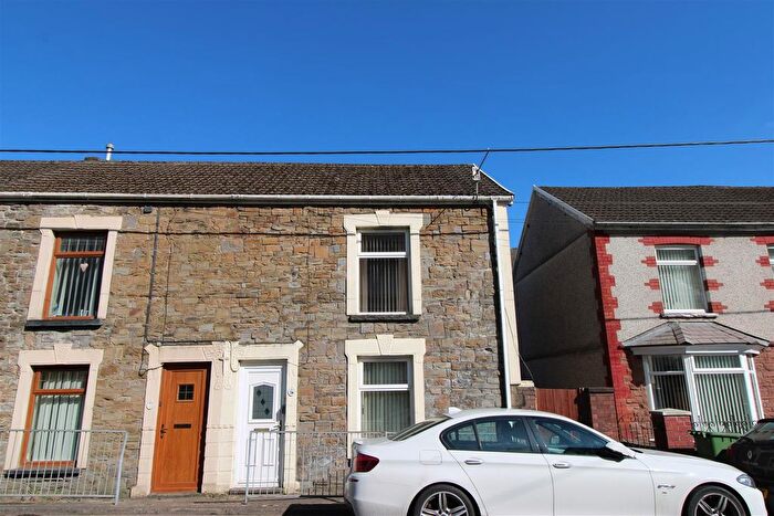 2 Bedroom End Of Terrace House For Sale In Bailey Street, Deri, Bargoed, CF81