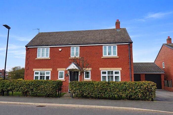 4 Bedroom Detached House For Sale In Coanwood Drive, West Park, Whitley Bay, NE25