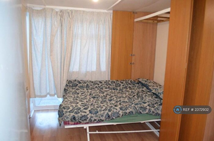 Studio To Rent In Blandford Road, Beckenham, BR3