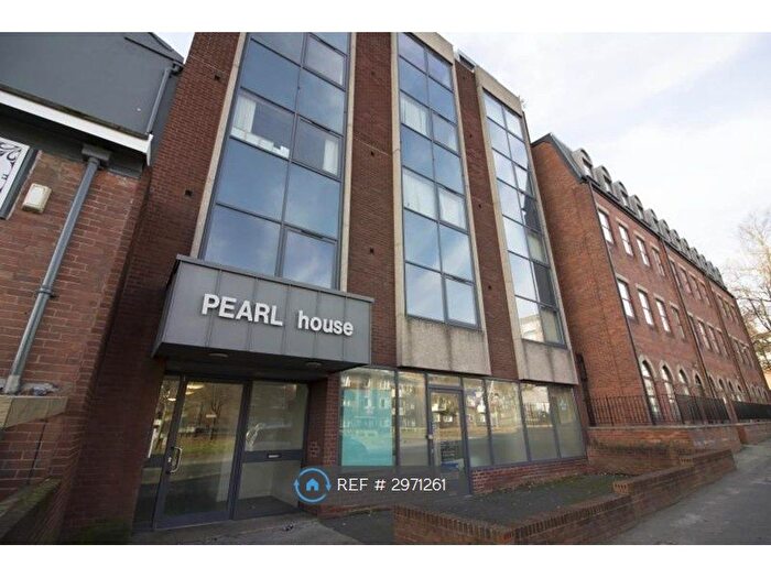 1 Bedroom Flat To Rent In Pearl Assurance House, Wakefield, WF1