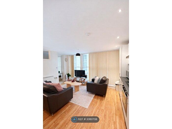 Studio To Rent In Temple Lane, Liverpool, L2