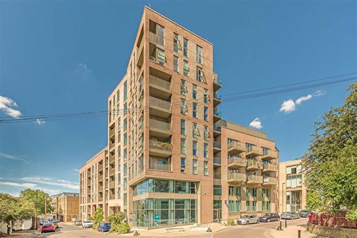 2 Bedroom Flat For Sale In Goodwood Road, New Cross, SE14