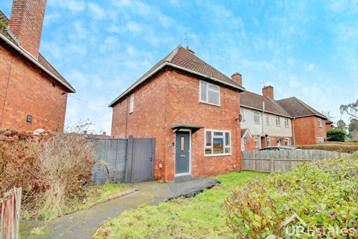 3 Bedroom End Of Terrace House For Sale In Cashmore Avenue, Leamington Spa, CV31