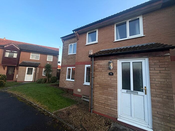 3 Bedroom Semi Detached House To Rent In Cosmeston Drive, Penarth, CF64