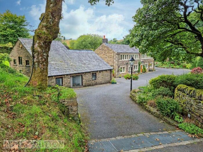 2 Bedroom Detached House To Rent In Hanson House, Grains Road, Delph, OL3