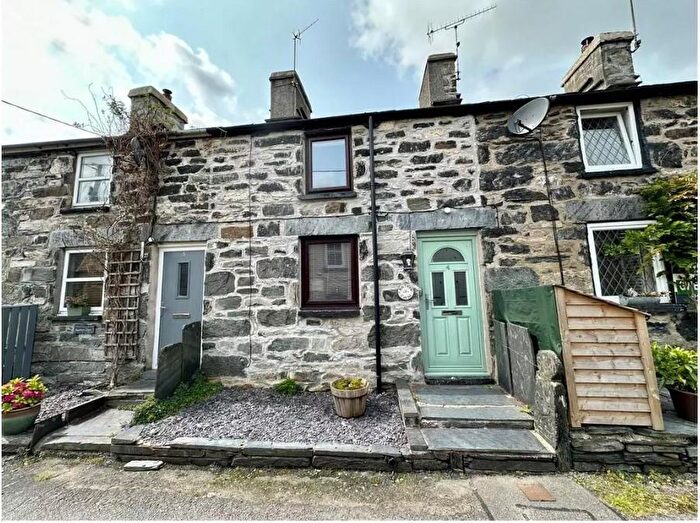 2 Bedroom Terraced House For Sale In Penmachno, LL24