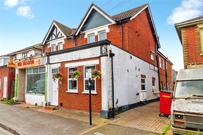 4 Bedroom Flat For Sale In Park Road, Freemantle, Southampton, Hampshire, SO15