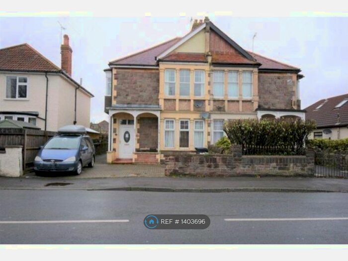 2 Bedroom Flat To Rent In Devonshire Road, Weston-Super-Mare, BS23