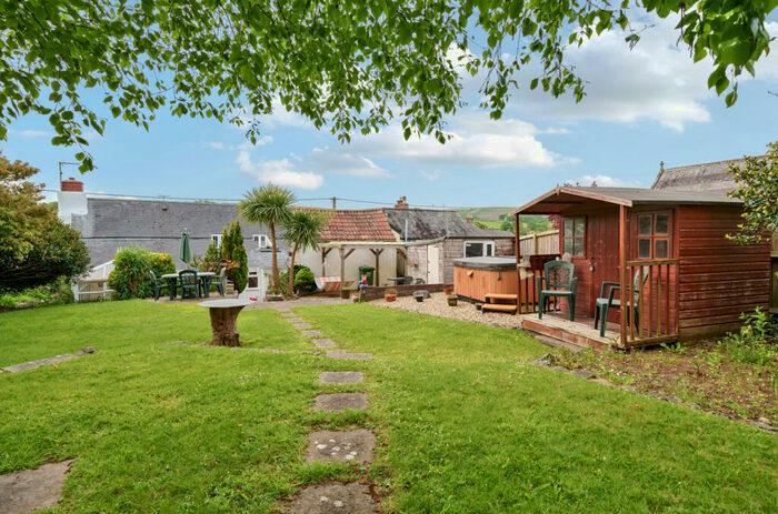3 Bedroom Semi-Detached House For Sale In Blakeshill Road, Landkey, Barnstaple, Devon, EX32