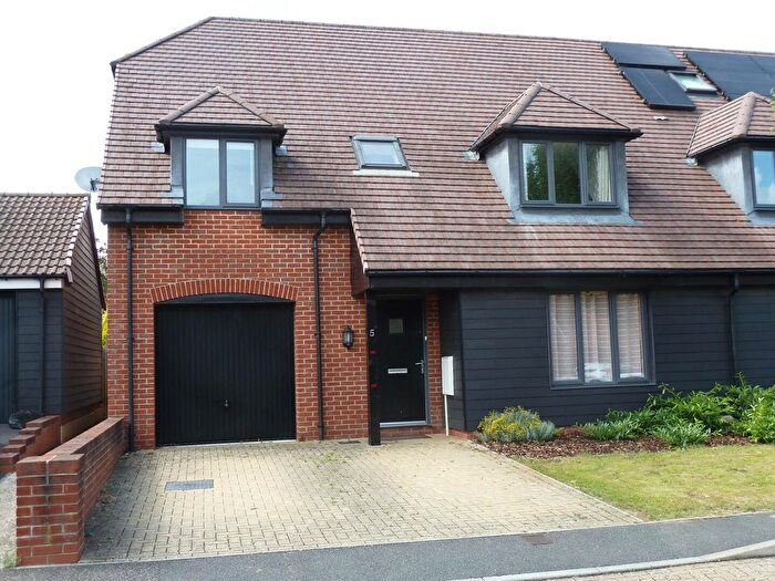 4 Bedroom Property To Rent In Portland Close, Andover, SP11