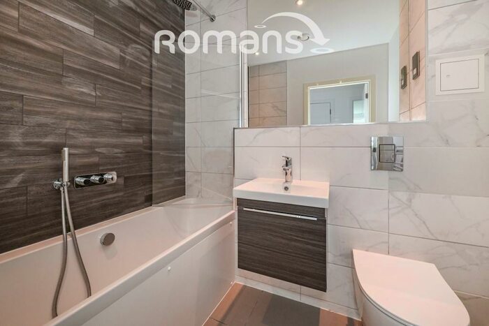 Apartment To Rent In The Boulevard, Cain Road, RG12