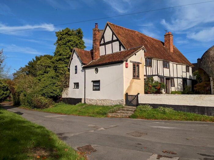 5 Bedroom Detached House For Sale In Holly Tree Lane, Cuddington, Aylesbury, HP18