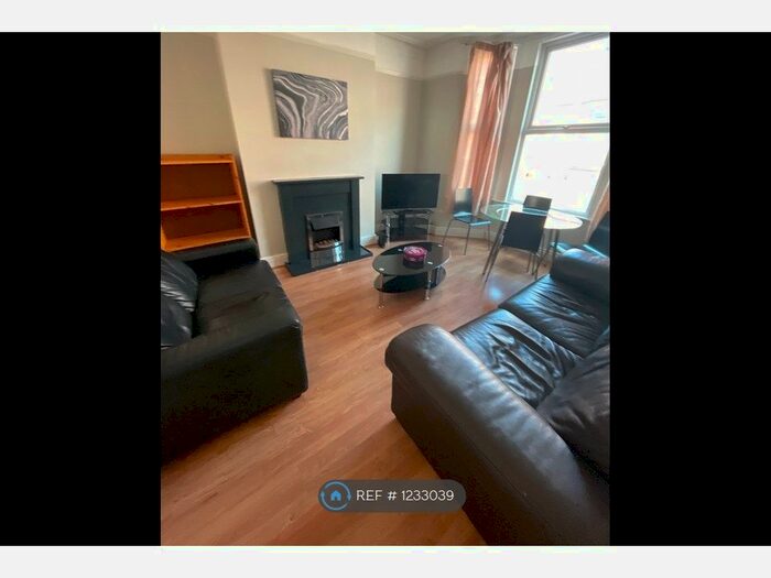4 Bedroom Terraced House To Rent In Freshfield Road, Wavertree, Liverpool L15