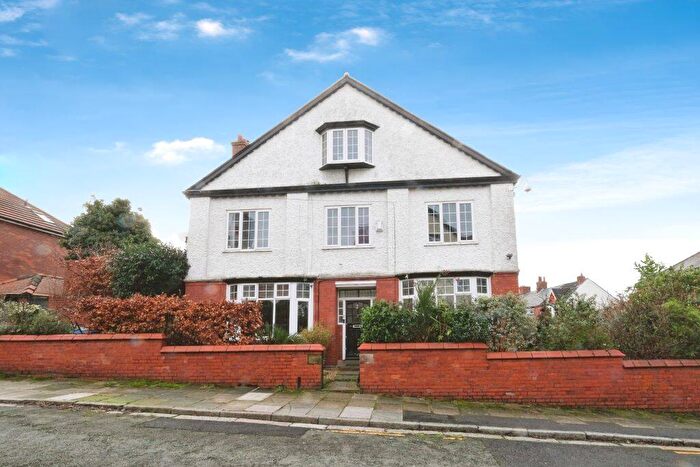 5 Bedroom Semi Detached House For Sale In Barnhill Road, Liverpool, L15