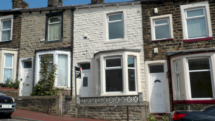 2 Bedroom House To Rent In Glen Street, Colne, BB8