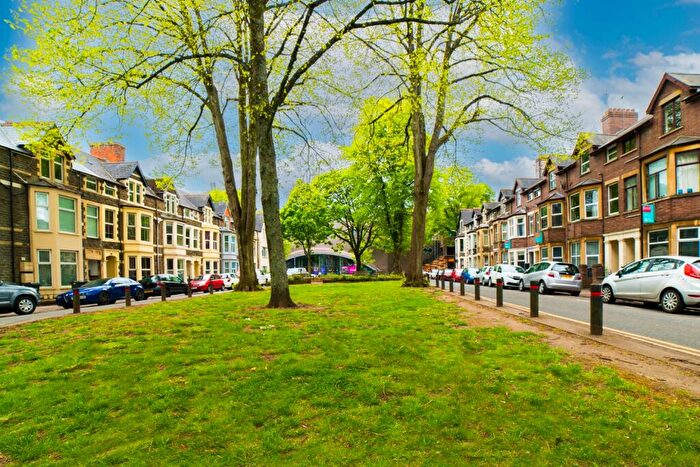 2 Bedroom Flat To Rent In Llanbleddian Gardens, Cathays, CF24