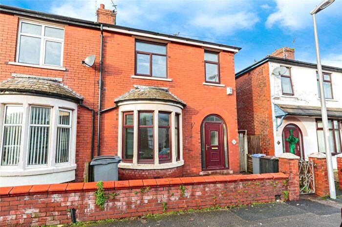 3 Bedroom Semi-Detached House For Sale In Ryson Avenue, Blackpool, Lancashire, FY4