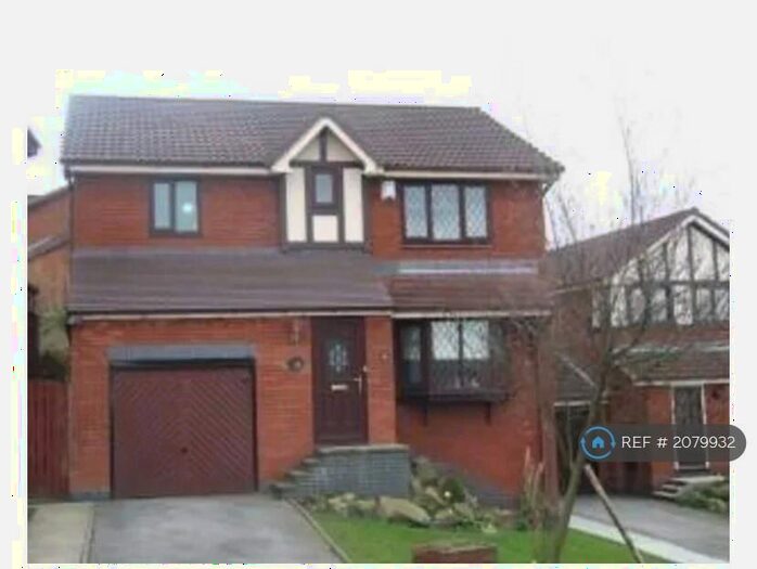 4 Bedroom Detached House To Rent In Heatherside, Stalybridge, SK15
