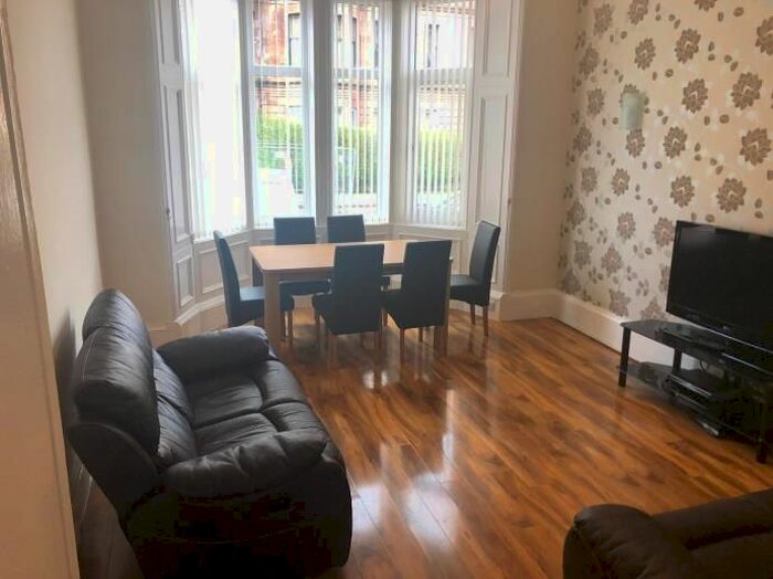 3 Bedroom Flat To Rent In Copland Road, Govan, Glasgow, G51