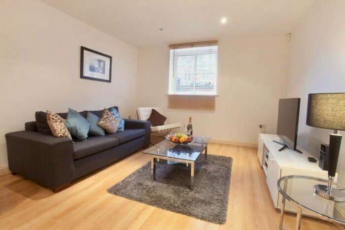 1 Bedroom Flat To Rent In Skeldergate, York, YO1