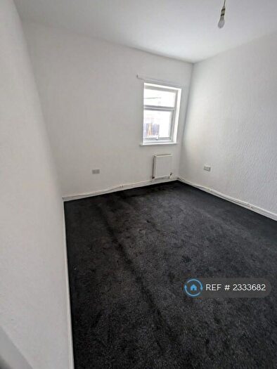 3 Bedroom Flat To Rent In Poulton Road, Wallasey, CH44