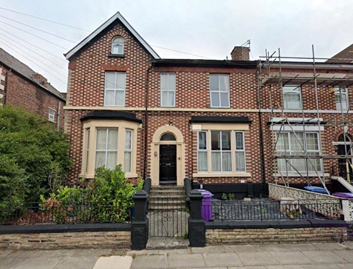 1 Bedroom Semi Detached House For Sale In Rufford Road, Liverpool, Merseyside, L6