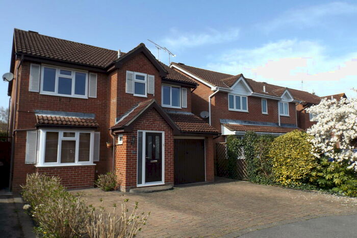 4 Bedroom Detached House To Rent In Crummock Road, Chandlers Ford, SO53