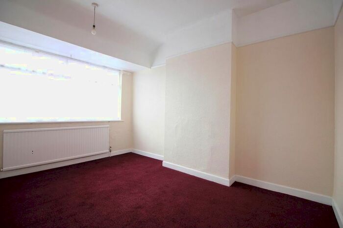 4 Bedroom Property To Rent In Lawson Road, Southall, UB1