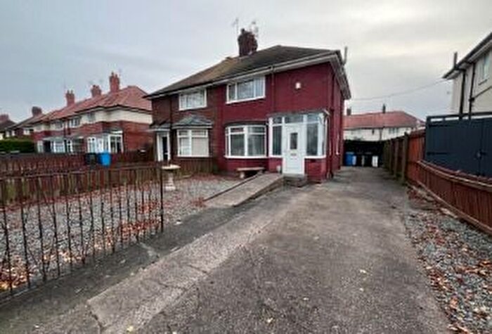 3 Bedroom End Of Terrace House To Rent In York Road, Kingston Upon Hull, HU6