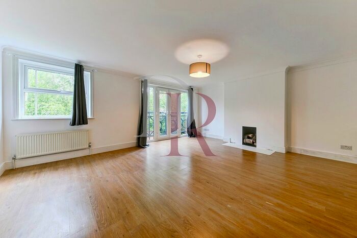 4 Bedroom Terraced House To Rent In Massingberd Way, London, SW17