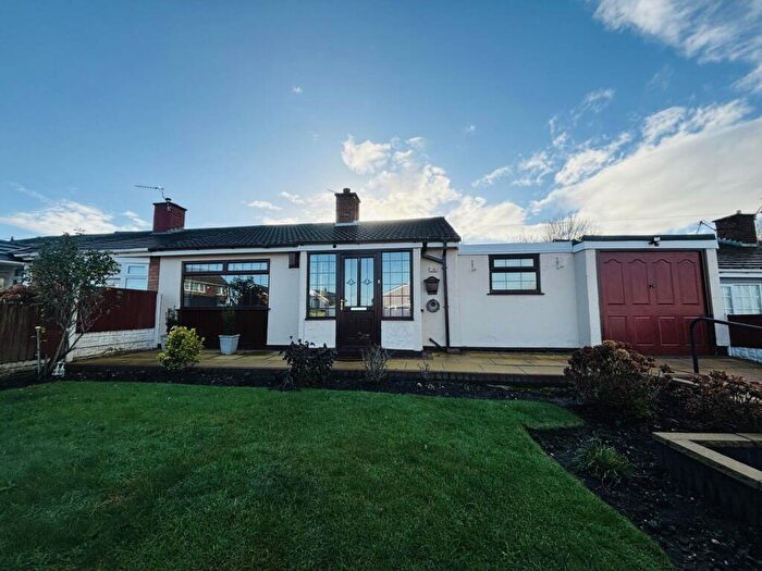 2 Bedroom Semi-Detached Bungalow For Sale In Melling Way, Old Hall Estate, L32