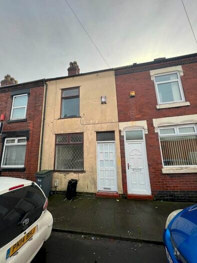2 Bedroom Terraced House To Rent In Hillary Street, Stoke-On-Trent ST6