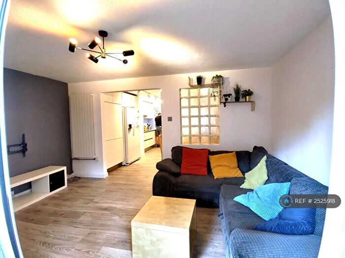 2 Bedroom Maisonette To Rent In Royal Mint Street, London, E1