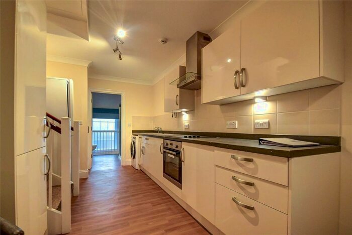 2 Bedroom Flat To Rent In Whitefriargate, Hull, East Yorkshire, HU1