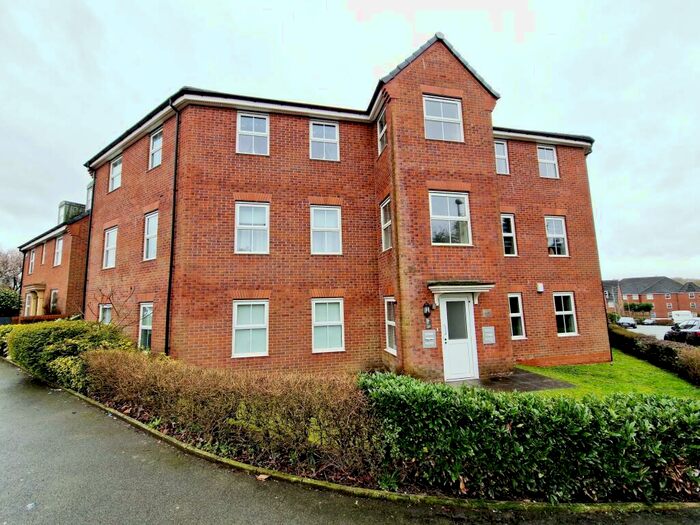 2 Bedroom Flat To Rent In Stonemere Drive, Radcliffe, Manchester, M26