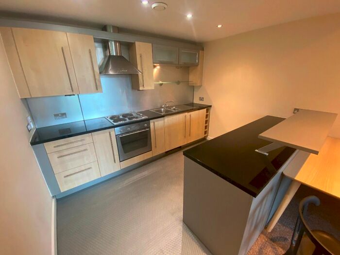 2 Bedroom Flat To Rent In Pall Mall, City Centre, Liverpool, L3
