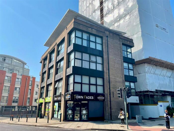 1 Bedroom Flat To Rent In Franciscan Way, Ipswich, IP1