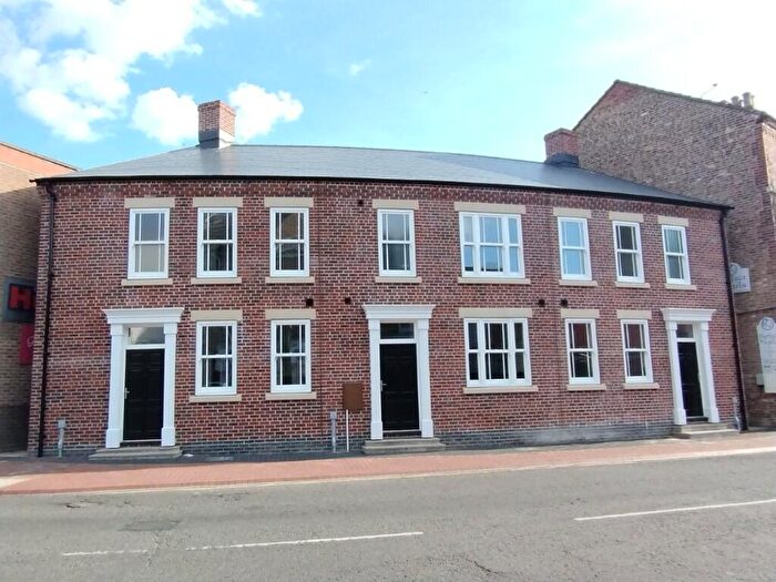 2 Bedroom End Of Terrace House To Rent In Station Street, Spalding, PE11