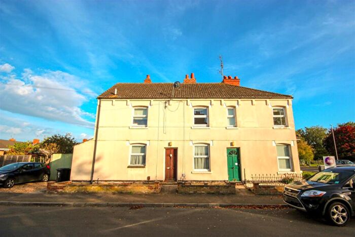 1 Bedroom Flat To Rent In Lancaster Street, Higham Ferrers, NN10