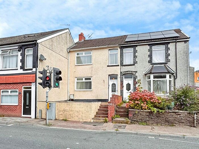 3 Bedroom Terraced House For Sale In Commercial Street, Aberbargoed, CF81