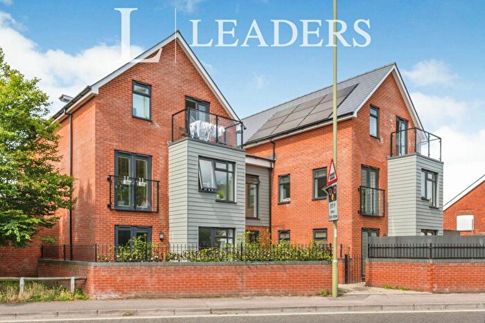 2 Bedroom Apartment To Rent In Glyn Gables, SO40