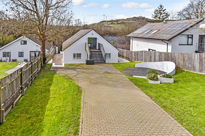 4 Bedroom Detached Bungalow For Sale In Braypool Lane, Patcham, Brighton, East Sussex, BN1