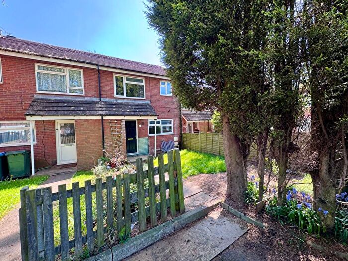 3 Bedroom Terraced House For Sale In Basford Brook Drive, Coventry, CV6