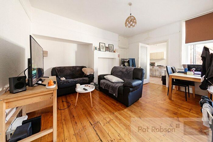 2 Bedroom Property To Rent In Glenthorn Road, Jesmond, Newcastle Upon Tyne, NE2