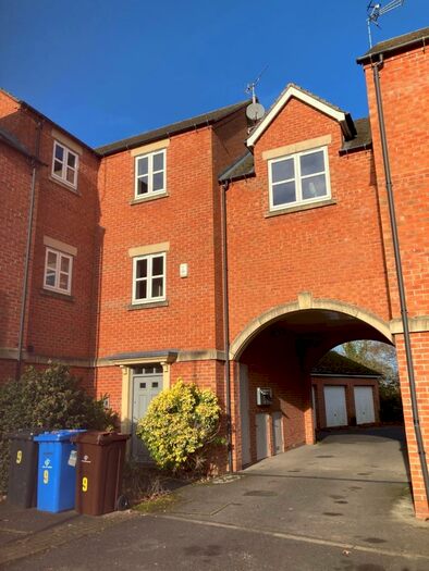 2 Bedroom Flat To Rent In New Orchard Place, Mickleover, DE3