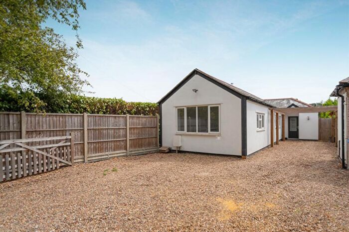 2 Bedroom Detached Bungalow For Sale In Locks Ride, Ascot, SL5