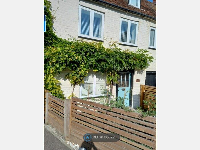 3 Bedroom Semi-Detached House To Rent In Faversham, Faversham, ME13