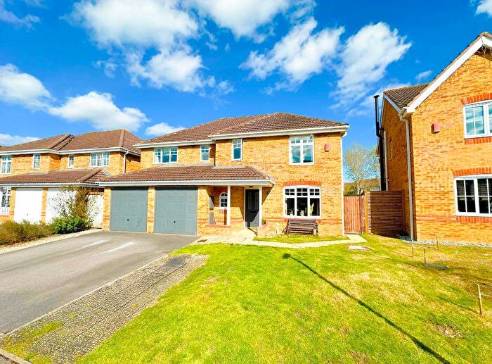 5 Bedroom Detached House For Sale In Castell Close, Trowbridge, BA14
