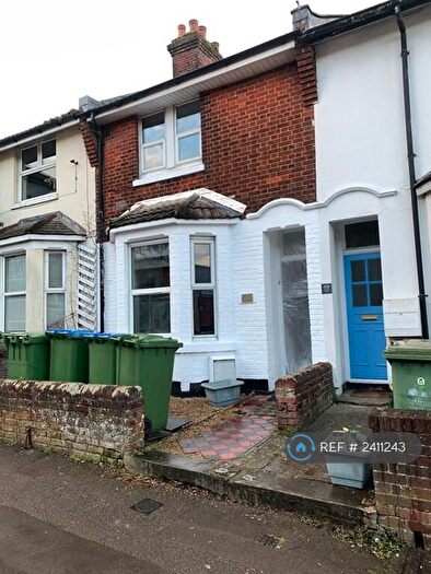 1 Bedroom Flat To Rent In Portswood Rd, Southampton, SO17